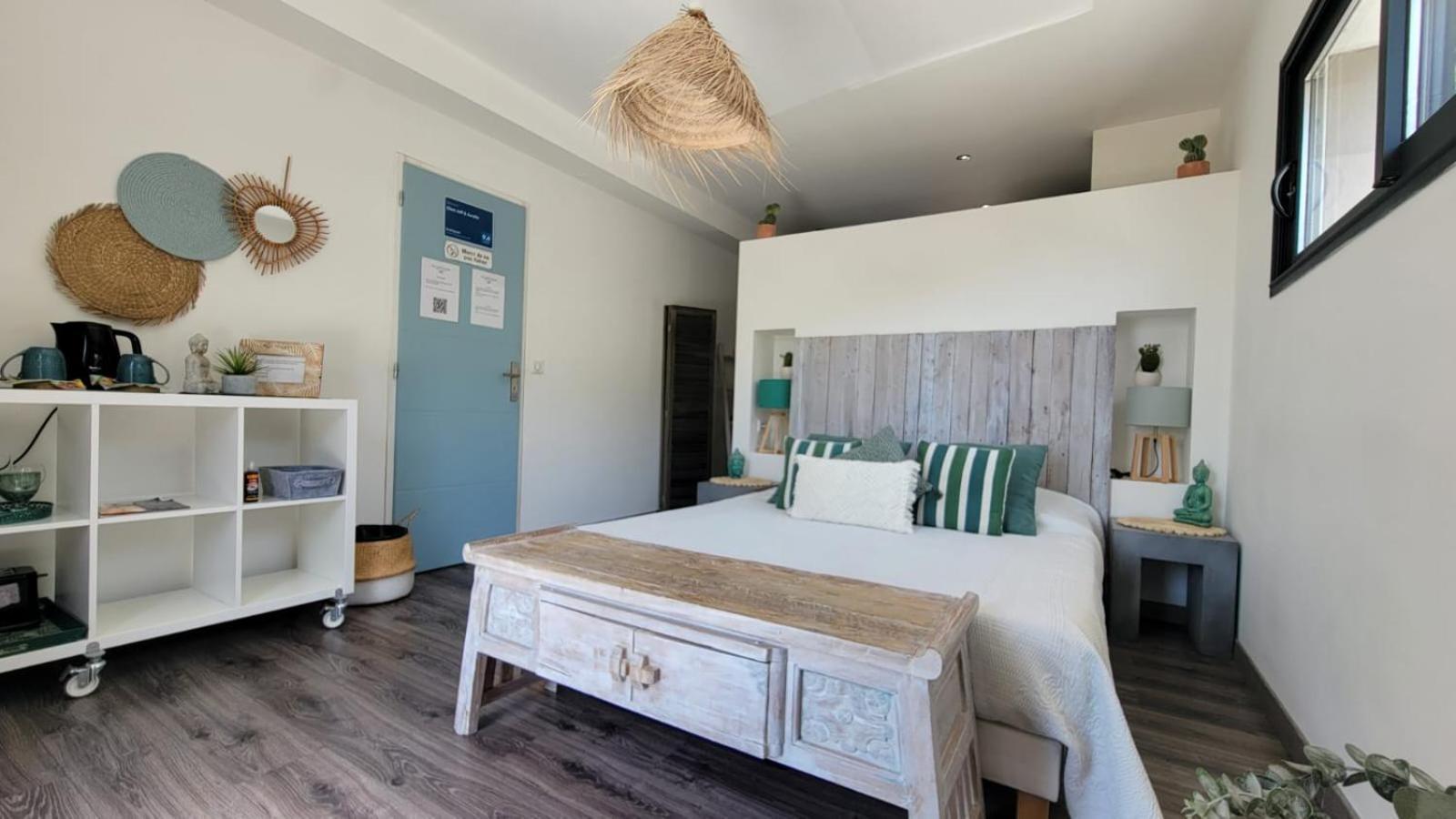 Chez Jeff & Aurelie Hotel ดรากิญญ็อง ภายนอก รูปภาพ